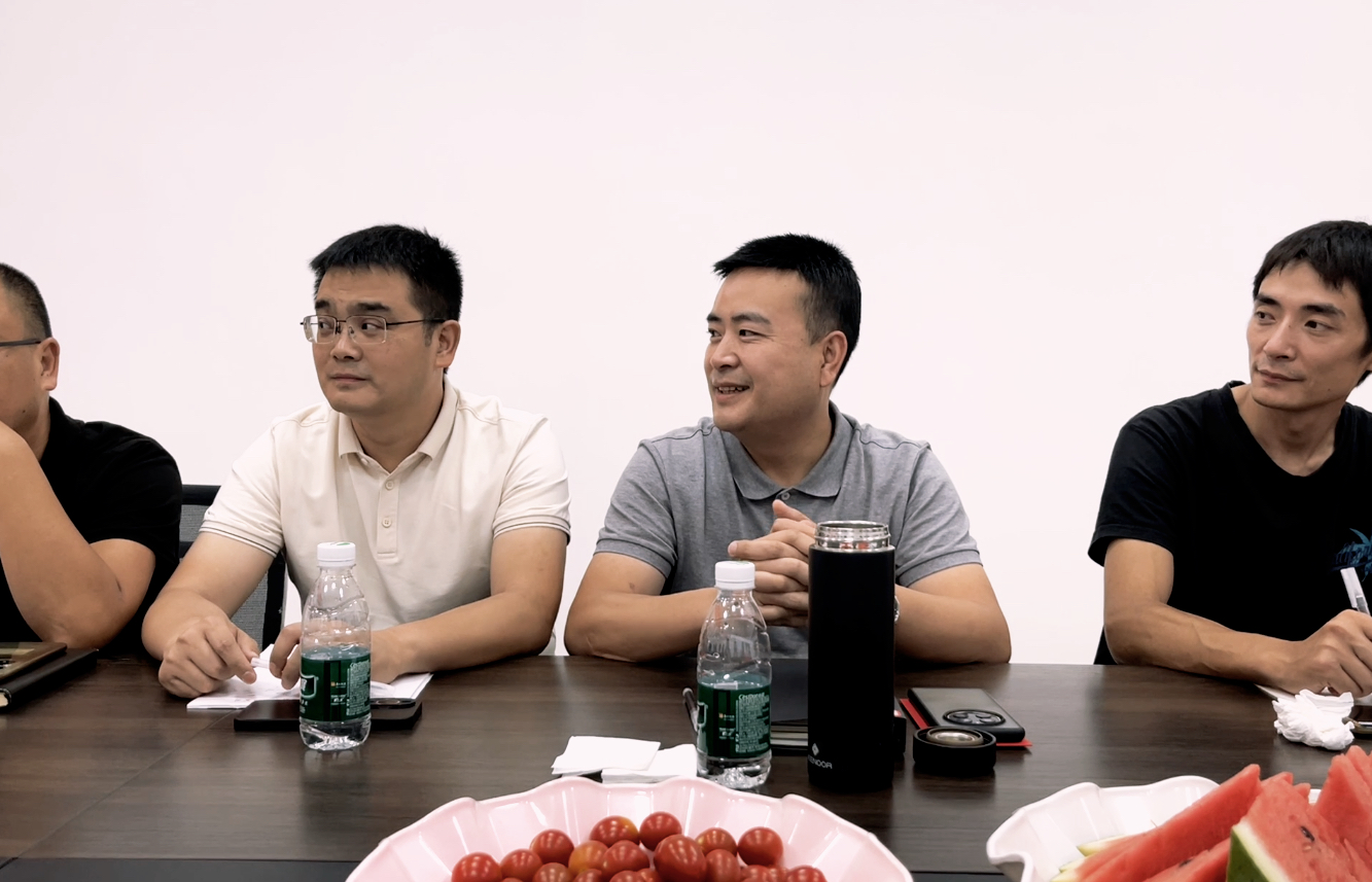 涵源環(huán)保年中總結(jié)會(huì)